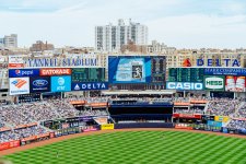 New York Yankees Pitcher Aroldis Chapman Sues Former Money Manager